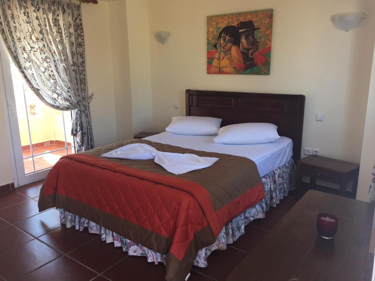 Toulipa Rooms Agia Ermioni Eksteriør bilde